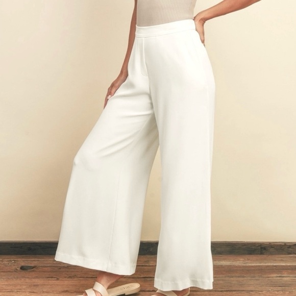 NWT Dress Forum - LUX Ivovy Wide Leg Dress Pants - Picture 3 of 14